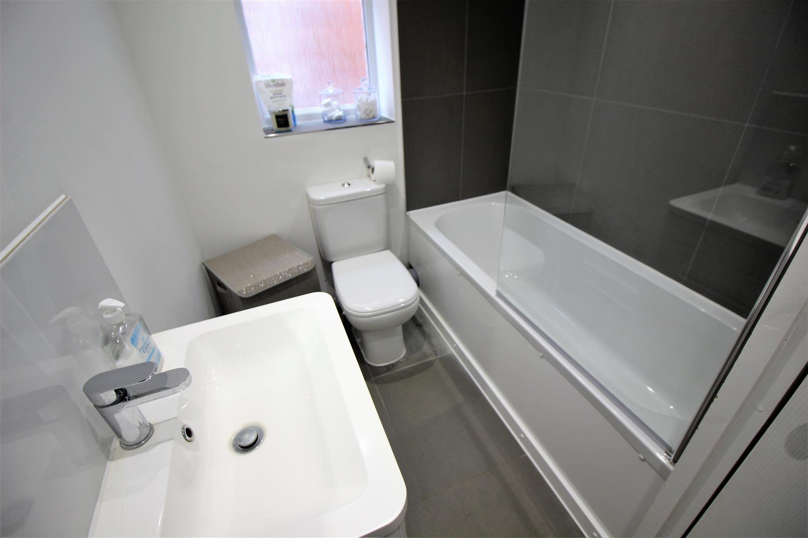 Riley Road, Tilehurst, Reading